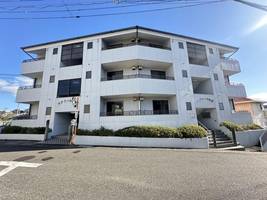 ファミーユ目良202の外観