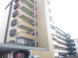 スカイコーポホウシュウエイト小倉南の外観