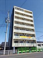 La Gran Tower イオメールの外観