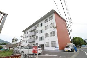 松井マンション402の外観