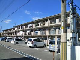大阪府吹田市五月が丘北(マンション)の賃貸物件の外観