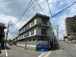 シャトレ中原東の外観