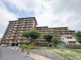 ダイアパレス富田林ステーションスクエア 2階51.87㎡ リフォ済の外観