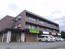 プラムハイツの外観