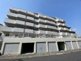 オーブラン学園前の外観