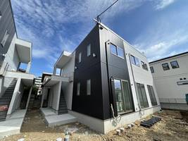 ライフ・モア原C棟の外観