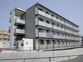 レオパレスセレーノ香椎駅東の外観写真