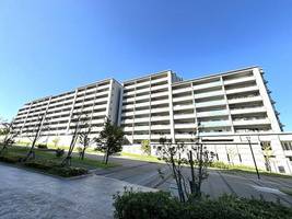 ローレルスクエア学研奈良登美ヶ丘第Ⅴ期の外観