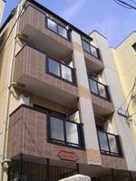 ルミエールカーナの外観