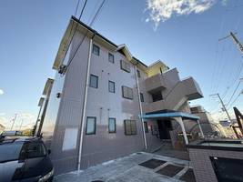 ハピネス2000の外観