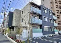 イスタナ若松302の外観