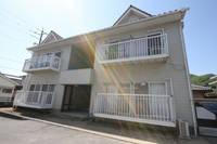 西ノ浜コーポ1号棟101の外観