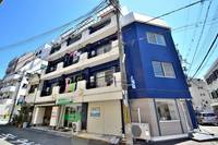 プラーフ湊川の外観