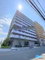 TOPAZ江坂の外観