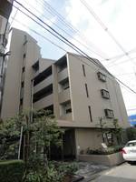 フォレスタ育和の外観