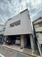ロイヤルハイツの外観