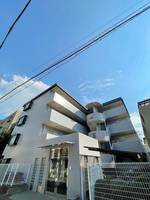 アルトシュタット105の外観