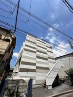 アルフォート初芝の外観