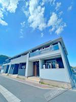 ネオ・エリタージュの外観