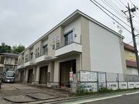 ガレージハウス ライラックAの外観