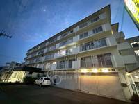 大阪府池田市神田1丁目の賃貸マンションの外観