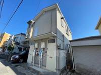 兵庫県川西市多田院1丁目の賃貸アパートの外観
