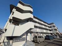 鮎川ハイツの外観