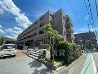 大阪府吹田市千里山西2丁目の賃貸マンションの外観