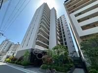 大阪府吹田市広芝町の賃貸マンションの外観