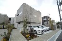 大阪府茨木市本町の賃貸マンションの外観