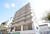 大阪府茨木市沢良宜西1丁目の賃貸マンションの外観