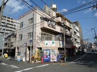 シャレード塚本403の外観