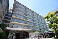 大阪府茨木市新中条町の賃貸マンションの外観