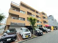 大和屋マンションの外観