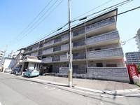 吉田第2大発マンションの外観