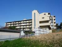 三和平城グランドパレスBの外観