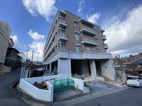 シティーコート富雄の外観