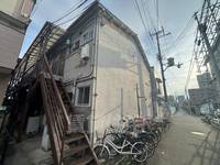 大阪府堺市北区北長尾町3丁の賃貸アパートの外観