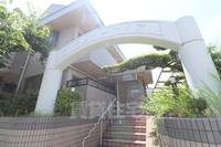 大阪府吹田市千里山西3丁目の賃貸アパートの外観