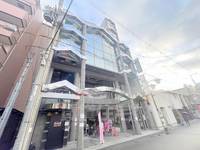 上新ビル 上新庄の外観