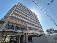 大阪府堺市堺区北三国ヶ丘町8丁の賃貸マンションの外観