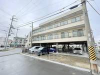 シャンポール松原の外観