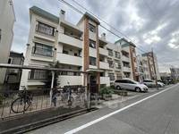 レオーネマンションの外観