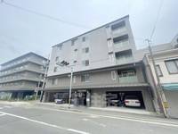 エターナル高辻の外観