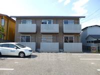 愛知県名古屋市昭和区山花町の賃貸アパートの外観