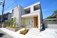 ドラ・マールの外観