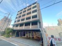 ドミールコート伏見桃山の外観