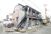 西川第二住宅の外観