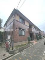 ラカーサ大久保の外観