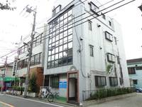 梅田ファニッシュメントの外観